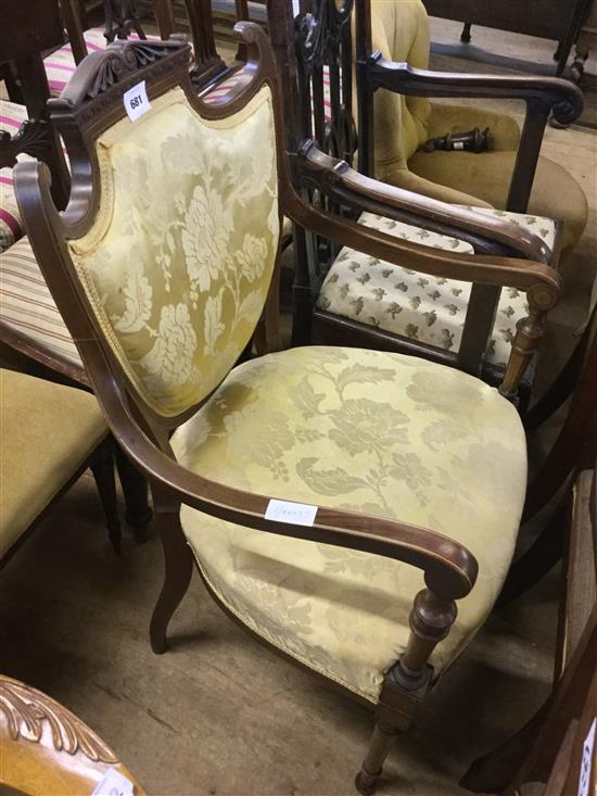 Edwardian salon chair(-)